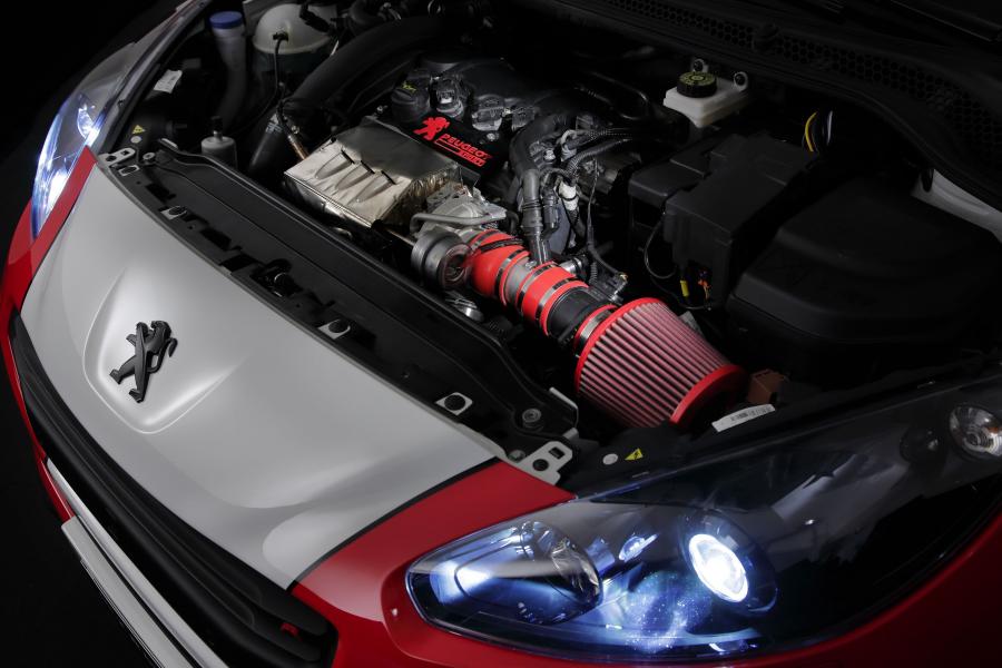  Peugeot RCZ R Bimota Special Edition 2015 года  (фото 9 из 15)